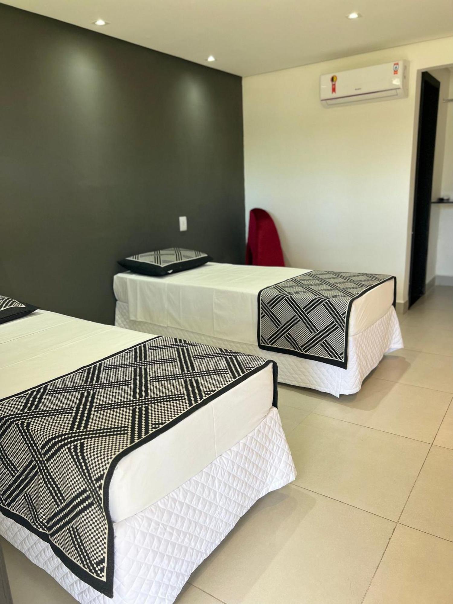 פורטו סגורו O Beira Mar Praia Hotel Esta Localizado Na Orla, Na Praia De Taperapuan, Cafe Incluso, Wi-Fi 500Mb, Piscinas, Estacionamento Privativo, Ar Condicionado Split, Smart Tv, Frigobar, מראה חיצוני תמונה
